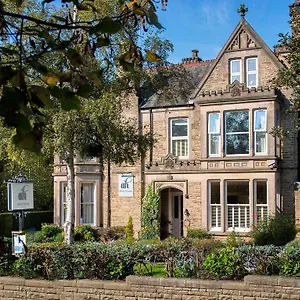 Ascot House **** Harrogate